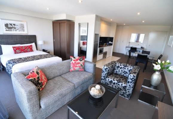 Adina Serviced Apartments Canberra Dickson Extérieur photo